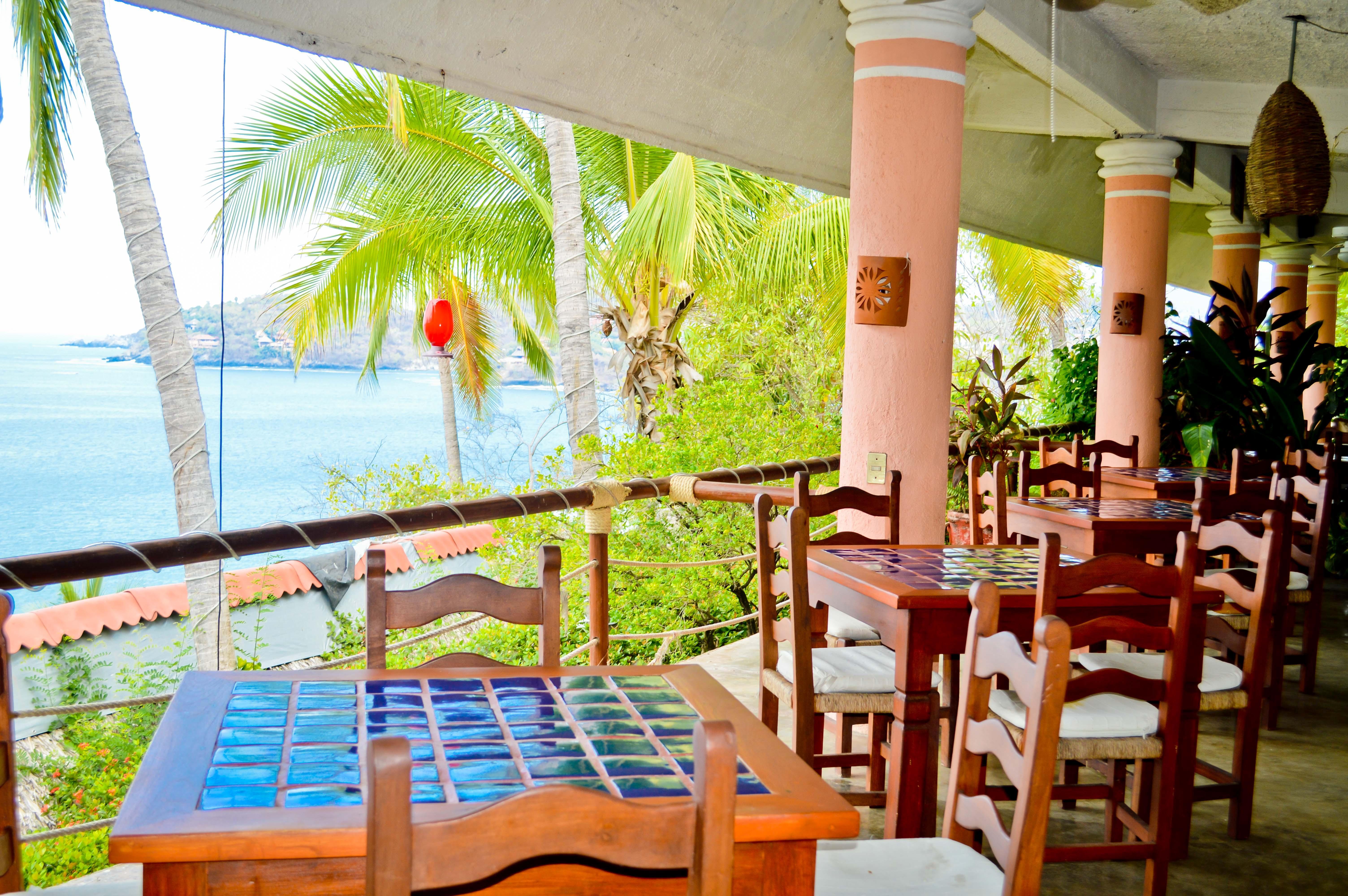 Hotel Catalina Beach Resort Zihuatanejo Dış mekan fotoğraf