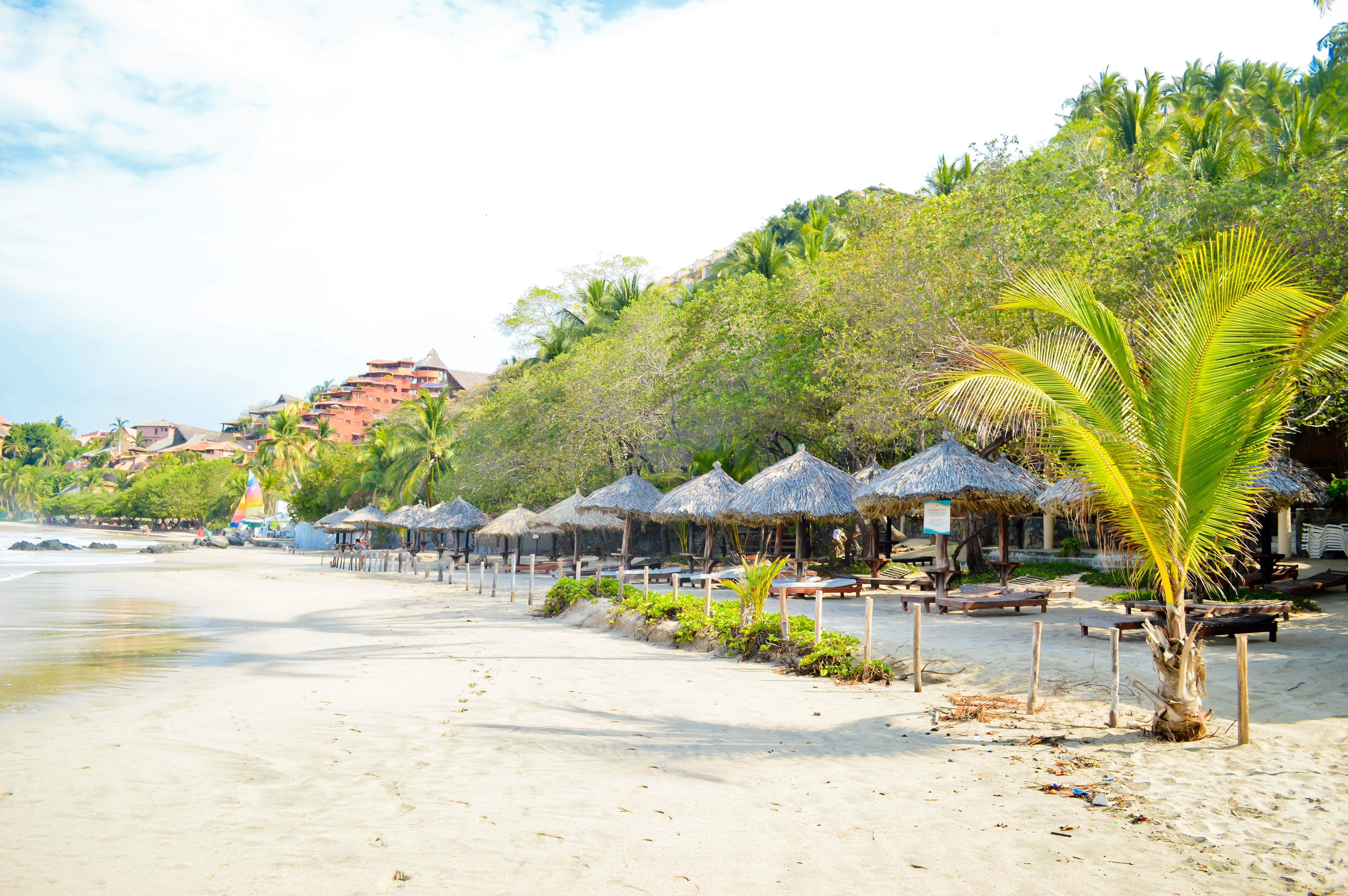 Hotel Catalina Beach Resort Zihuatanejo Dış mekan fotoğraf