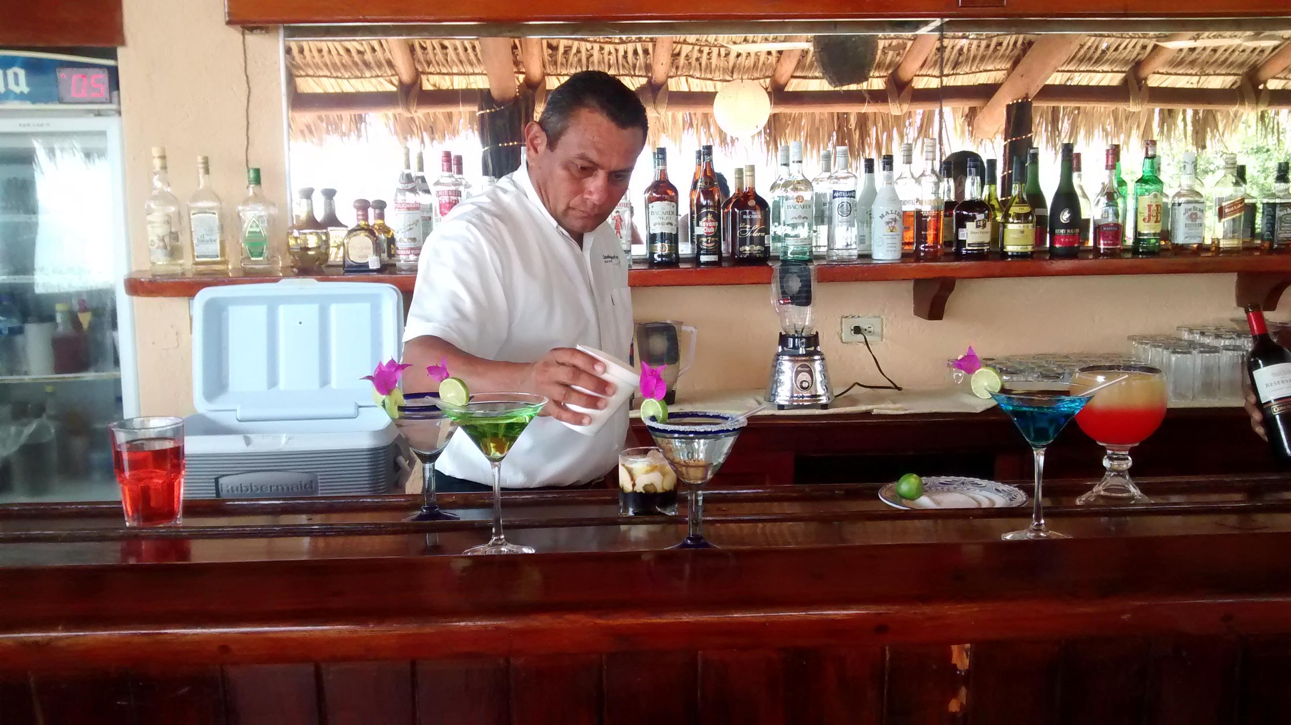 Hotel Catalina Beach Resort Zihuatanejo Dış mekan fotoğraf