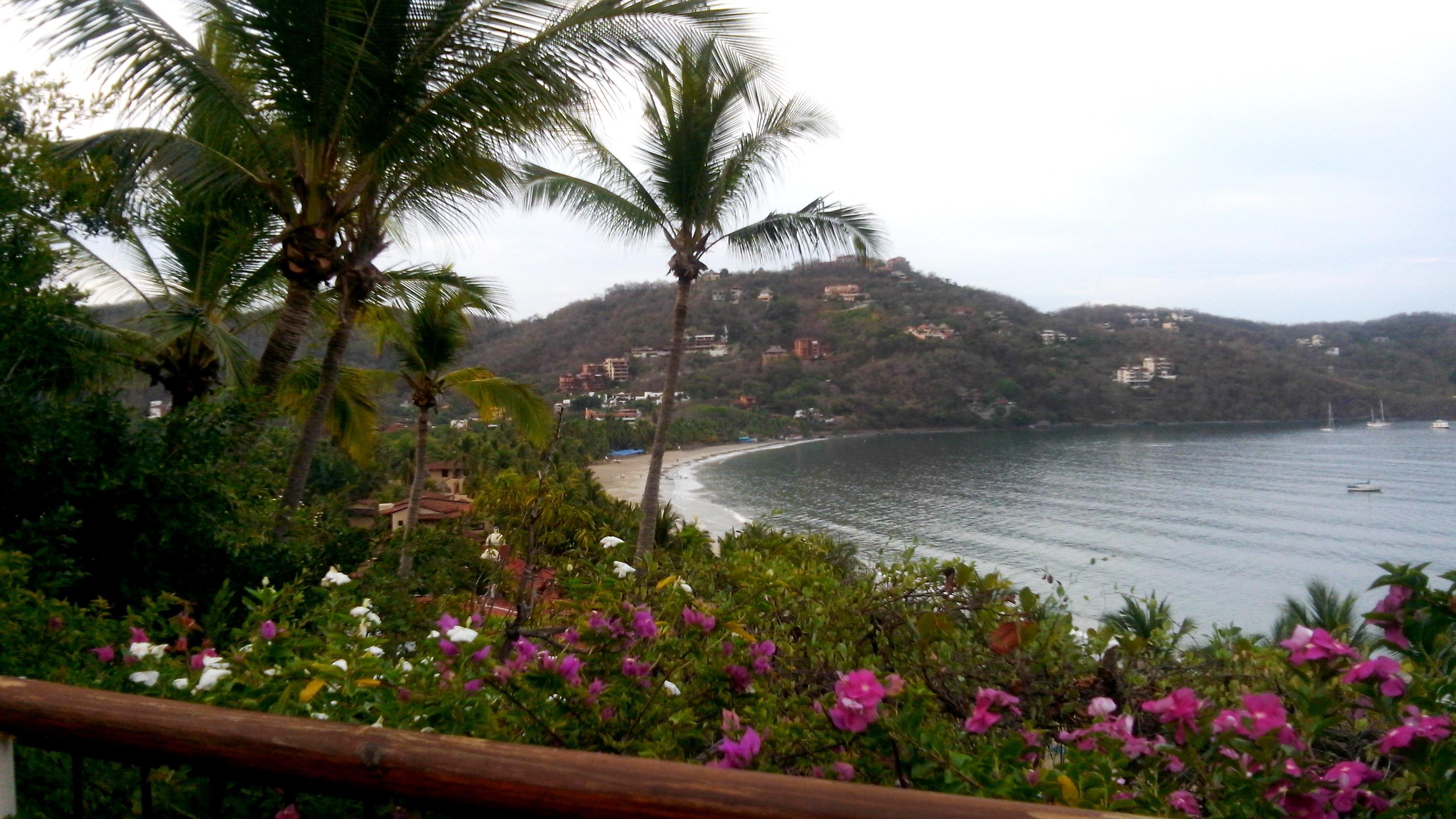 Hotel Catalina Beach Resort Zihuatanejo Dış mekan fotoğraf