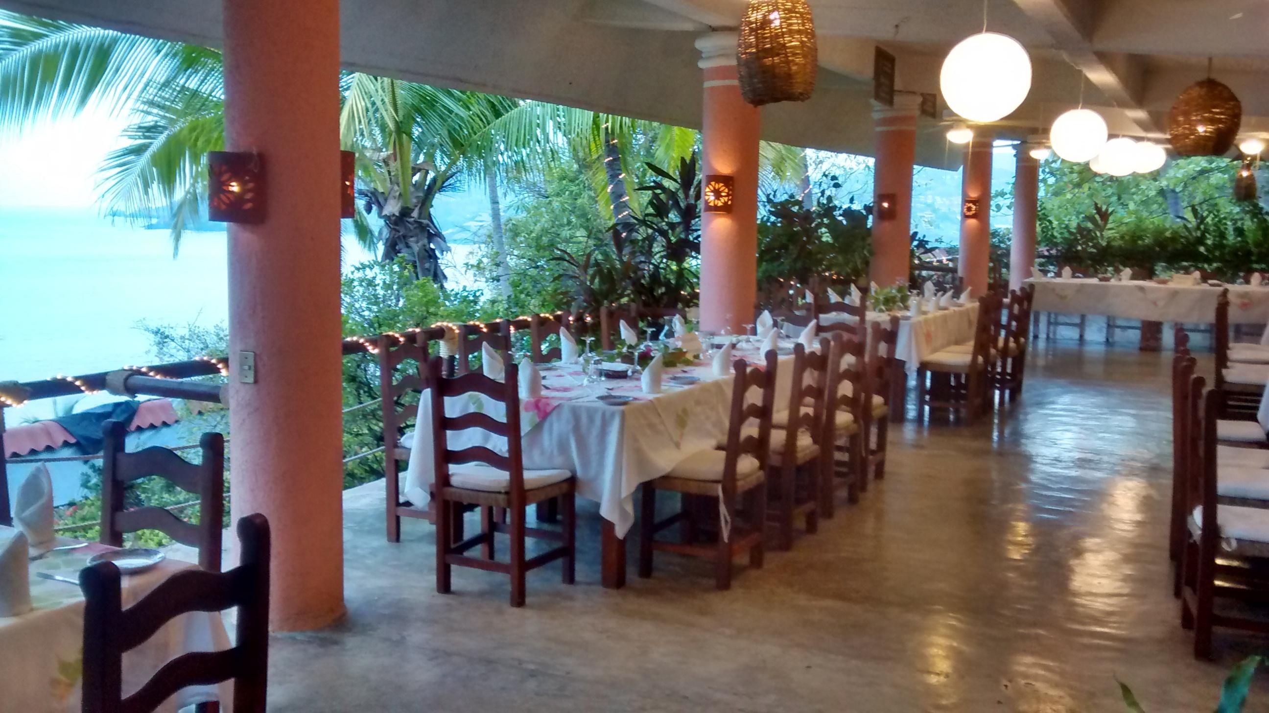 Hotel Catalina Beach Resort Zihuatanejo Dış mekan fotoğraf